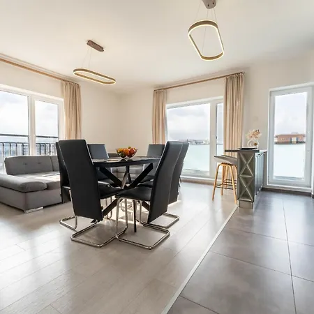 Mohost Dynamic - Modern 2br With Free Parking Apartment