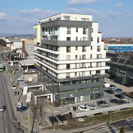 Mohost Dynamic - Modern 2br With Free Parking Brasov